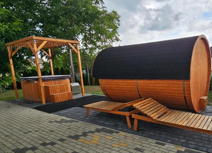 U Janka Trzeciego 6 Sauna & Jacuzzi Oleszyce ภายนอก รูปภาพ