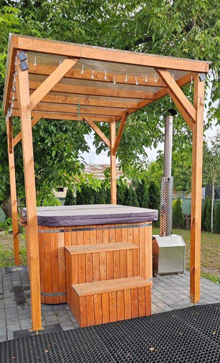U Janka Trzeciego 6 Sauna & Jacuzzi Oleszyce ภายนอก รูปภาพ